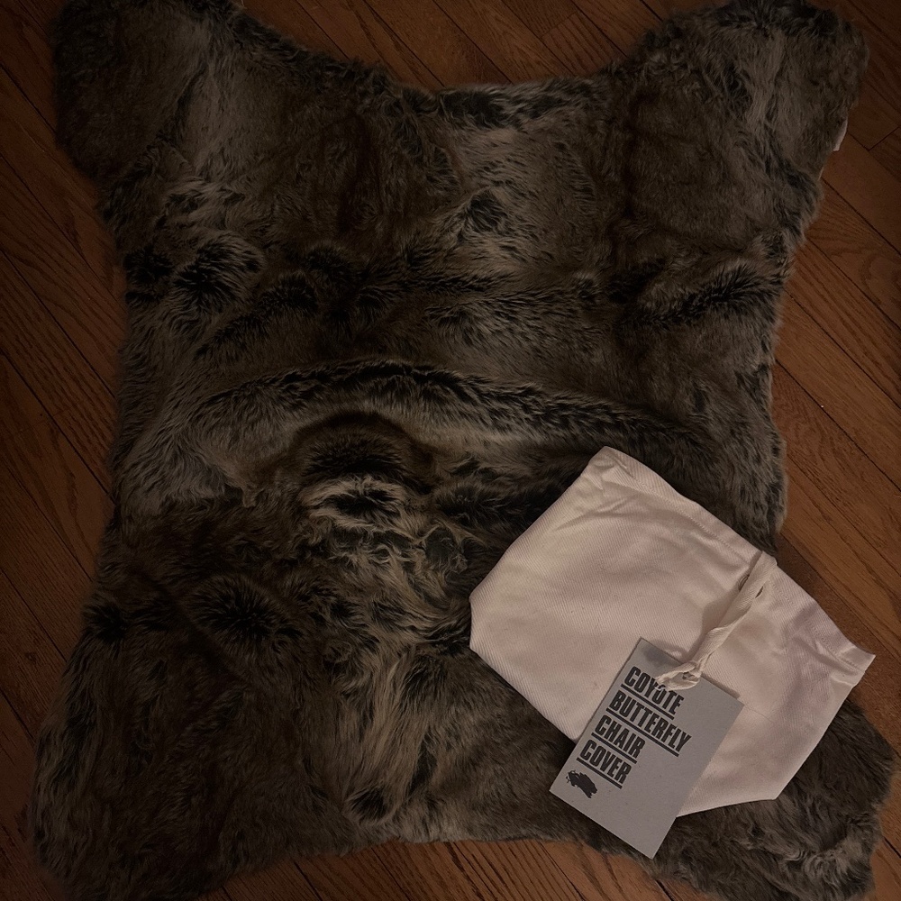 NWT Urban Outfitters Coyote Butterfly Chair Cover